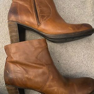 Palladium ankle boots Size 9